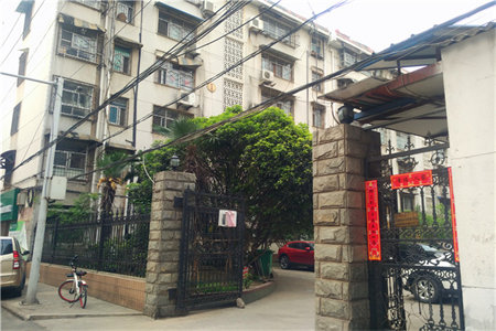 城东南苑小区2室1厅1卫29.8万65m2出售